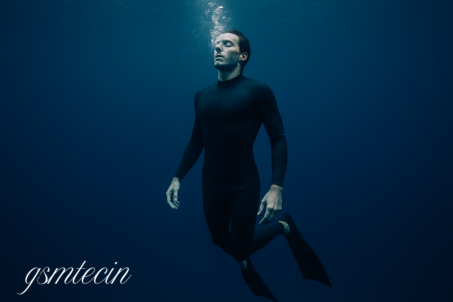 Record-breaking divers reshape views on human limits