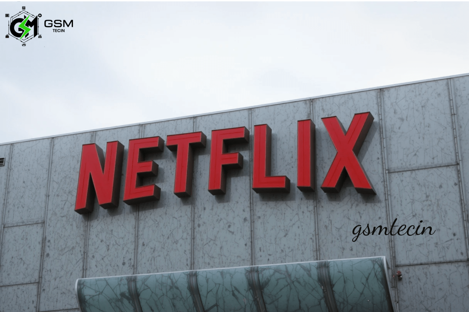 Netflix reassures users after Warner Bros takeover bid